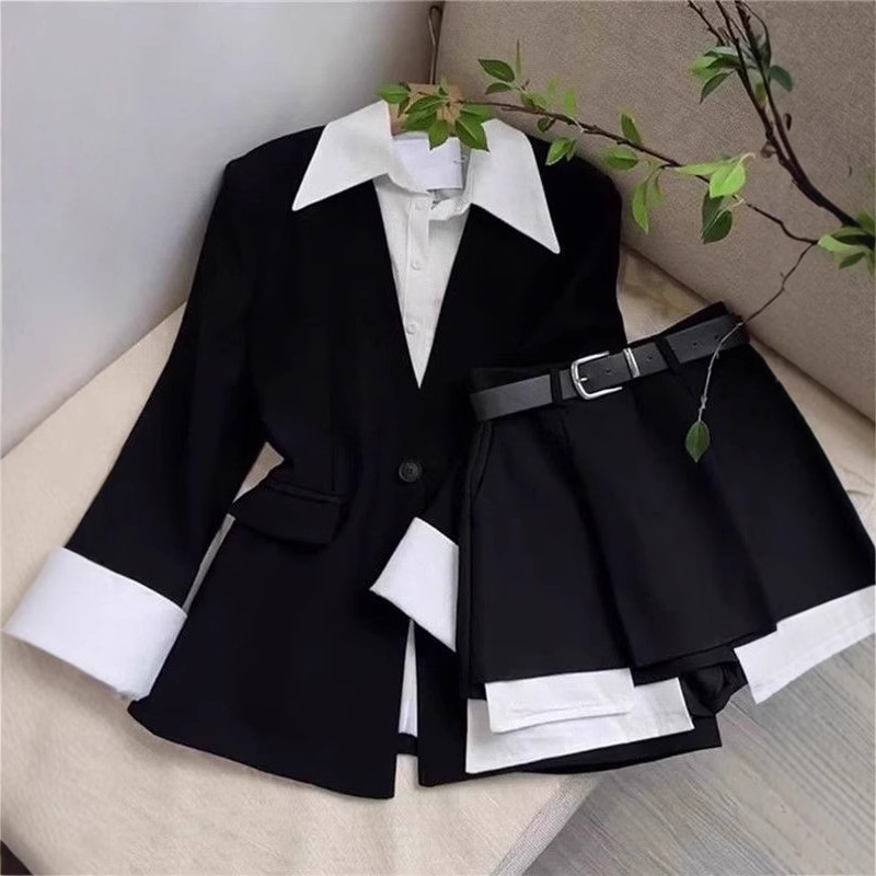 Sewing Jackets - Conjuntos de Saia em Duas Peças