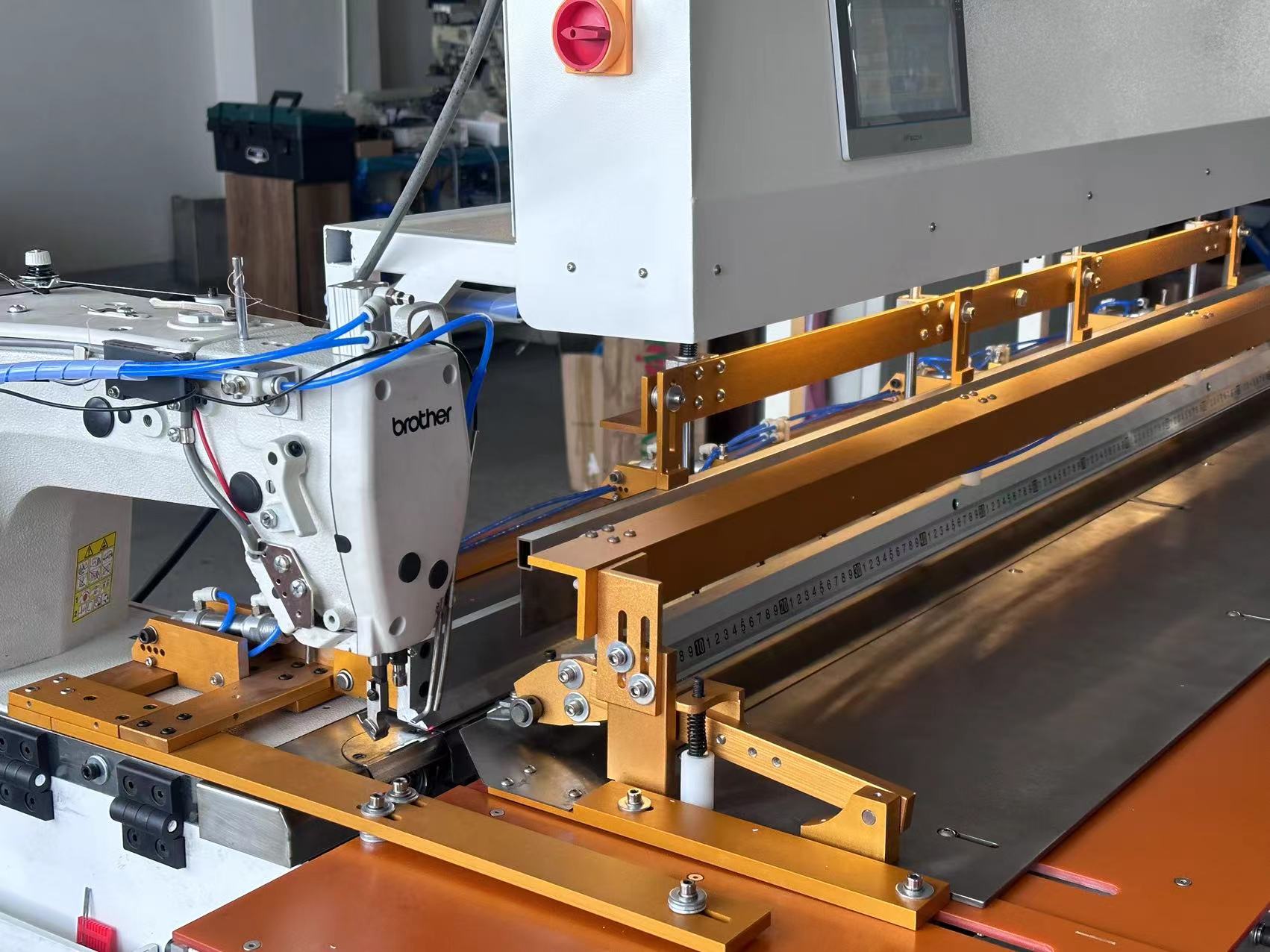 Máquina de Costura Industrial  - Sewing Machine Fabric avaliação e preço